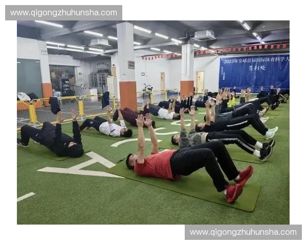 科学系统打造力量训练计划助你全面提升肌肉与体能 科学系统打造力量训练计划助你全面提升肌肉与体能